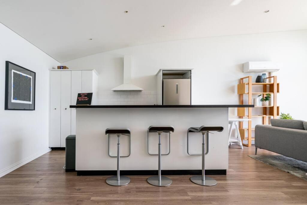 Spacious Penthouse With Spectacular Harbour Views! Auckland Exterior photo